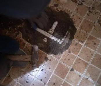 杨浦卫生间漏水维修公司为您分享下卫生间渗水如何处理及注意事项